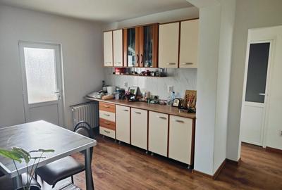Apartament cu 2 camere decomandat în Exterior Vest - 1