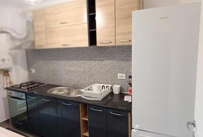 Garsonieră decomandată în Roșu - 2