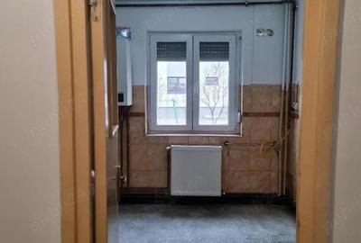 Apartament cu 3 camere semidecomandat în Boul Roșu - 9