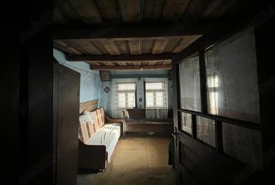 Casă cu 3 camere cu Teren 26 Mp în Cipăieni - 1