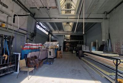 Spațiu industrial, de 1 mp, în Mihai Bravu - 2