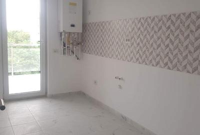 Garsonieră decomandată în Apărătorii Patriei