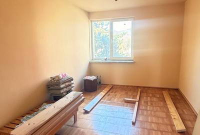Apartament cu 2 camere semidecomandat în Central - 3