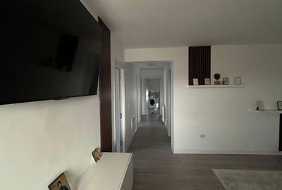 Apartament cu 4 camere decomandat în Petrești - 4