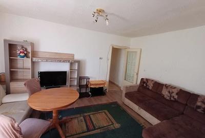Apartament cu 3 camere semidecomandat în 14 Mai - 4