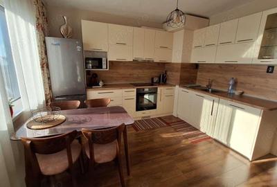 Apartament cu 2 camere decomandat în Central - 2