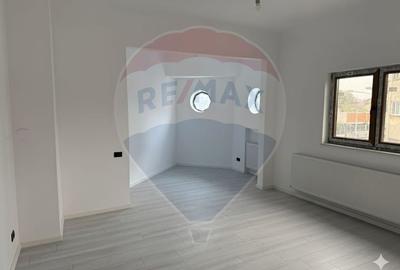 INCHIRIERE Apartament cu 3 camere in zona Dacia - 18