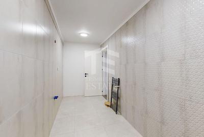 Casă individuală cu 7 camere cu Teren 249 Mp în Andronache - 39