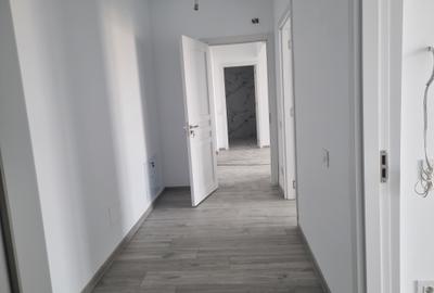 Apartament cu 3 camere decomandat în Militari - 5