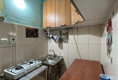 Garsoniera practica, 20mp etaj 4, zona Buziasului - 3