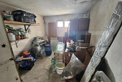 Apartament cu 4 camere decomandat în Central - 2