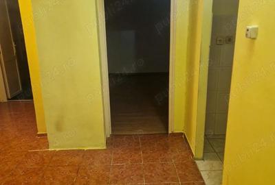 Apartament cu 3 camere decomandat în Central - 2