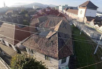 Casă cu 4 camere cu Teren 180 Mp în Central - 3