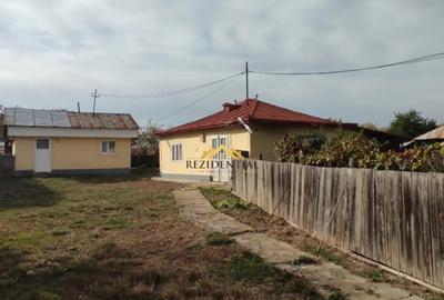 Casă cu 2 camere cu Teren 2638 Mp în Curtești - 2
