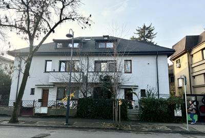 Apartament cu 6 camere semidecomandat în Primăverii - 1