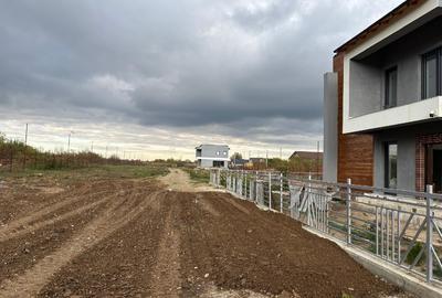 Casă individuală cu 5 camere cu Teren 380 Mp în Ciolpani - 2