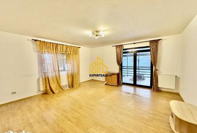 Casă cu 7 camere cu Teren 480 Mp în Domnești - 2