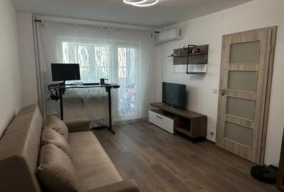 Apartament cu 2 camere decomandat, mobilat în Obor