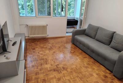Apartament cu 2 camere decomandat în Giurgiului