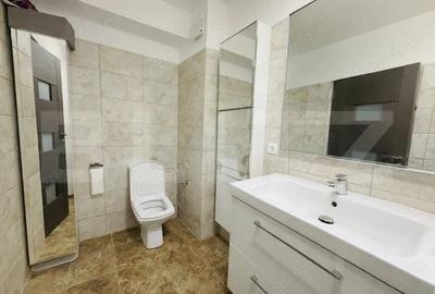 Apartament cu 2 camere decomandat în Tractorul - 4