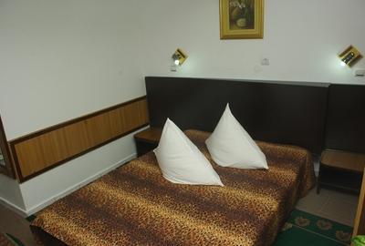 Pitesti, centru, camin seniori - 2