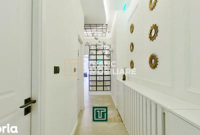 Spațiu comercial, de 157 mp, în Central - 10