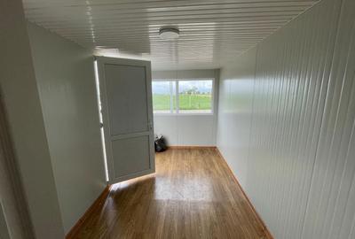 Teren construcție, în Periferie - 5