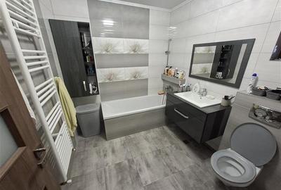 Casă individuală cu 6 camere cu Canalizare în Dâmbul Rotund - 16