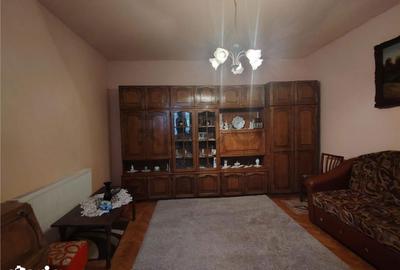 Casă cu 5 camere cu Teren 1550 Mp în Suplacu de Barcău - 1