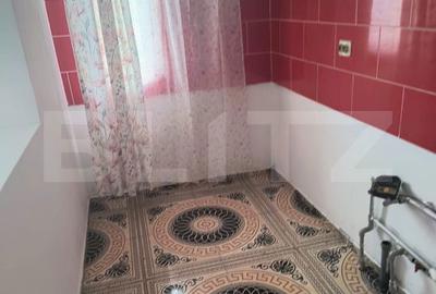 Casă cu 2 camere cu Teren 1000 Mp în Central - 5