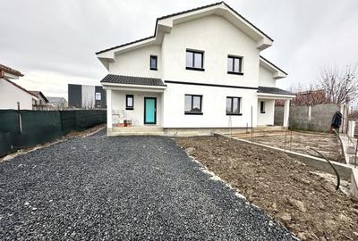 Duplex 4 camere, 115 mp utili, 300 mp teren - Ghiroda - 1
