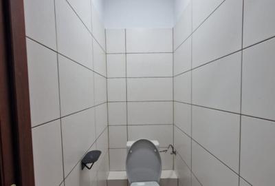 Spatiu comercial, 173 mp, zona Sasar - 15