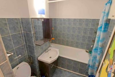 Apartament cu 3 camere decomandat în Metalurgie - 7