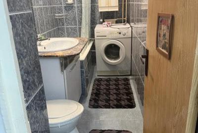 Garsonieră decomandată în Văcăresti - 2