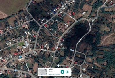 Casă cu 3 camere în Miclești - 1