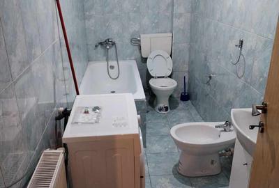 Inchiriez locuin?a formata din 2 camere situata la parterul unui bloc. - 1
