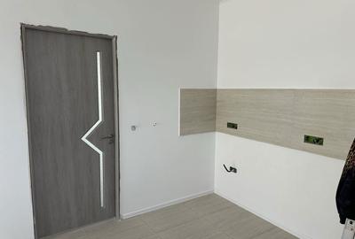 Casă cu 3 camere în Răzvad - 6