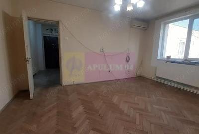 Apartament cu 4 camere semidecomandat în Tăbăcărie - 16
