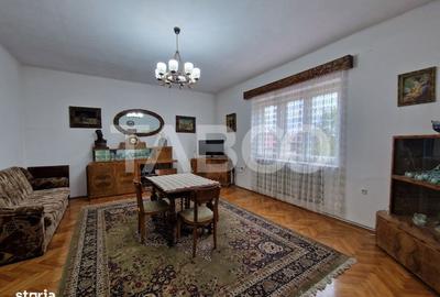 Apartament cu 4 camere decomandat în Paltin - 3