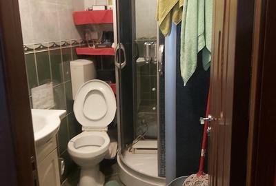 Garsonieră decomandată, mobilată în Tractorul - 9