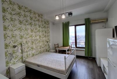 Garsonieră decomandată, mobilată în Universitate - 2