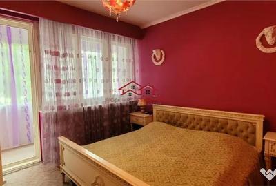 Apartament cu 3 camere decomandat în Ștrand - 3