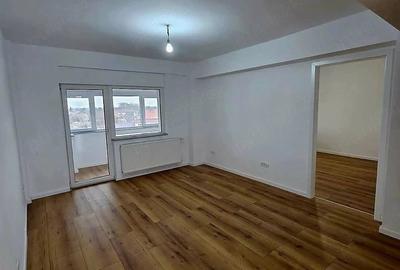 Apartament cu 5 camere decomandat în Central - 1