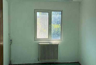 Apartament cu 3 camere semidecomandat în 1 Decembrie 1918 - 3