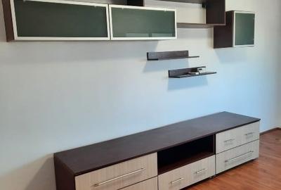 Apartament cu 3 camere decomandat în Aluniș - 6