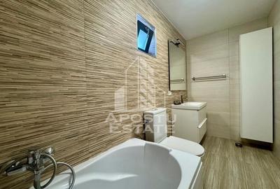 Casă cu 4 camere cu Canalizare în Lipovei - 11