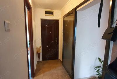 Proprietar vand 2 camere Virtutii Militari - 3