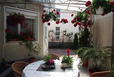 Casă cu 8 camere în Împăratul Traian - 5