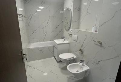 Apartament cu 4 camere semidecomandat în Independenței - 13