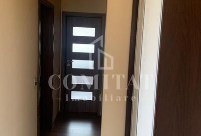 Apartament cu 3 camere decomandat, mobilat în Florești - 7
